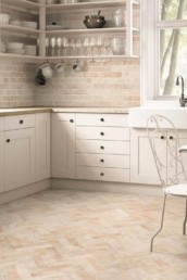 silvestri-pavimenti-rivestimenti-cucina-gres-porcellanato-effetto-cotto-emilgroup-kotto-calce