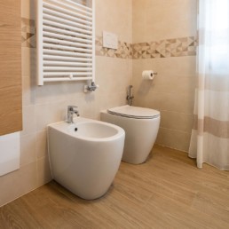 ristrutturazione-bagno-bassano-del-grappa-silvestri-2019-rivestimenti-pavimenti-ceramica-gres-porcellanato-arredobagno-mobili-cassola-vicenza-veneto-sanitari-termoarredo-2