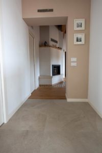 rivestimento-cucina-color-now-tortora-pavimento-mystone-ardesia-bianco-marazzi-silvestri-san-zenone-6