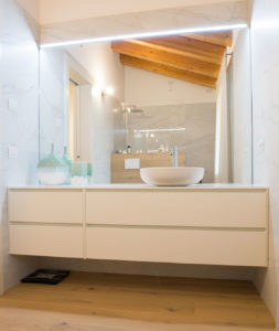 realizzazione-pavimento-bagno-lavanderia-godego-silvestri-pavimenti-arredobagno-cassola-vicenza-mobile2