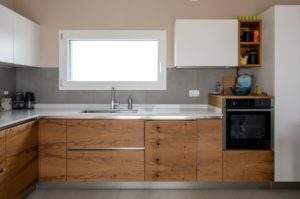 rivestimento-cucina-color-now-tortora-pavimento-mystone-ardesia-bianco-marazzi-silvestri-san-zenone-4